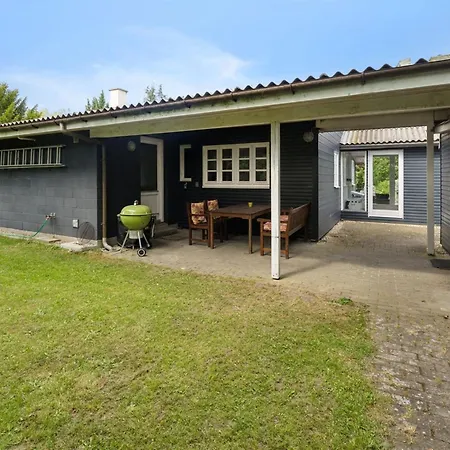 Semesterbostad Elemine - 300m To The Fjord By Interhome